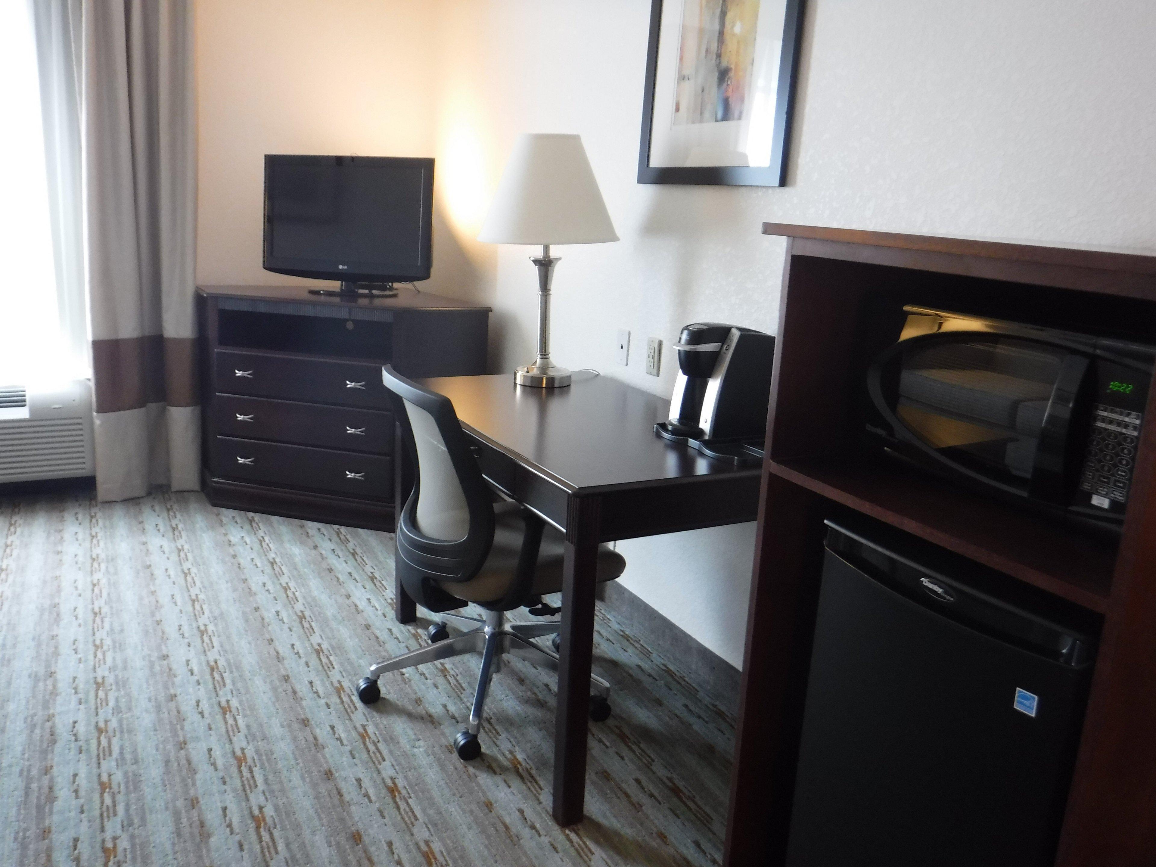 Holiday Inn Express West Jefferson By Ihg Exterior photo
