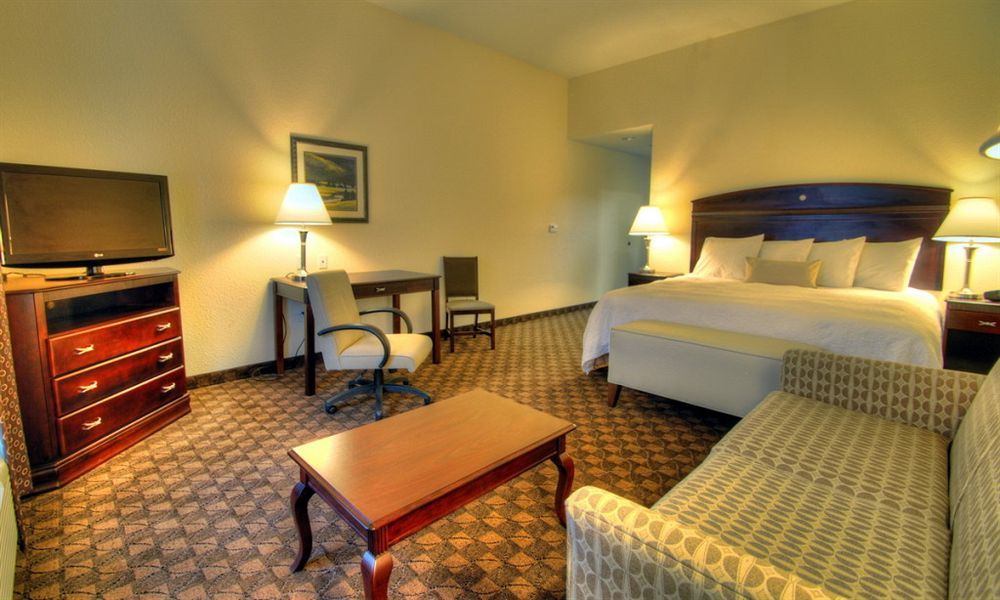 Holiday Inn Express West Jefferson, An Ihg Hotel Room photo